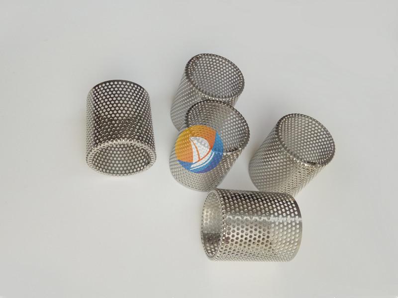 Perforated Metal Filter Cylinders